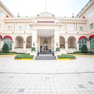 rizal-park-hotel.angeleshotels.net/